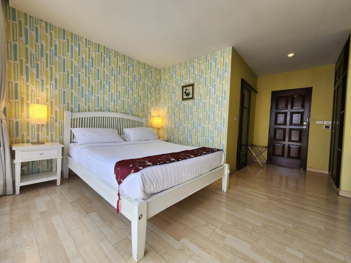 ออกัส เรสซิเดนท์ Hotel กรุงเทพมหานคร ภายนอก รูปภาพ